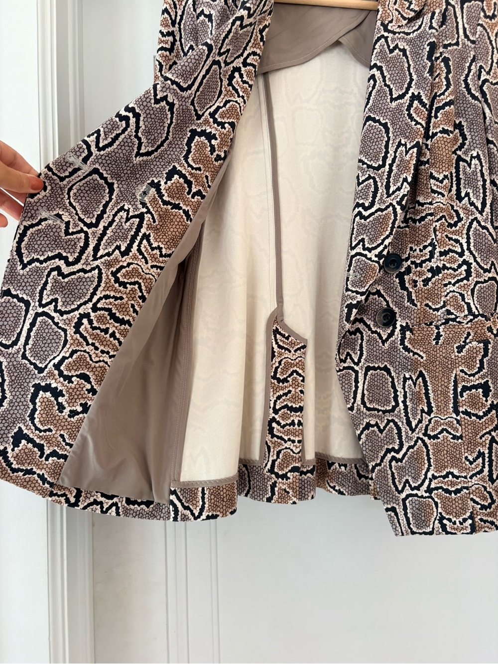 Cabi Python Blazer - Picture 11 of 12